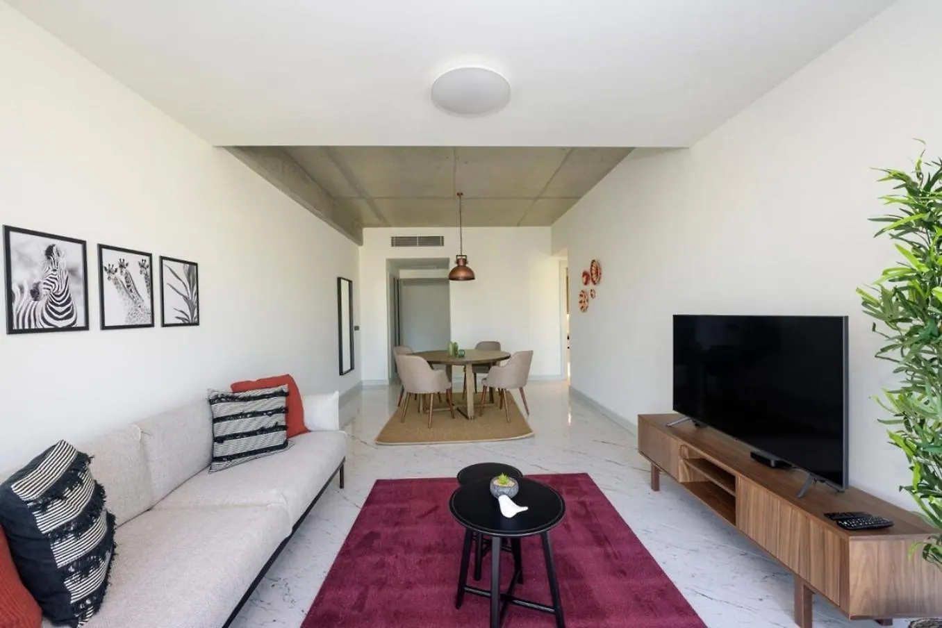 Holiday home Gorgeous Corner Deluxe 1Bd Condopoolviews! #133 Istanbul