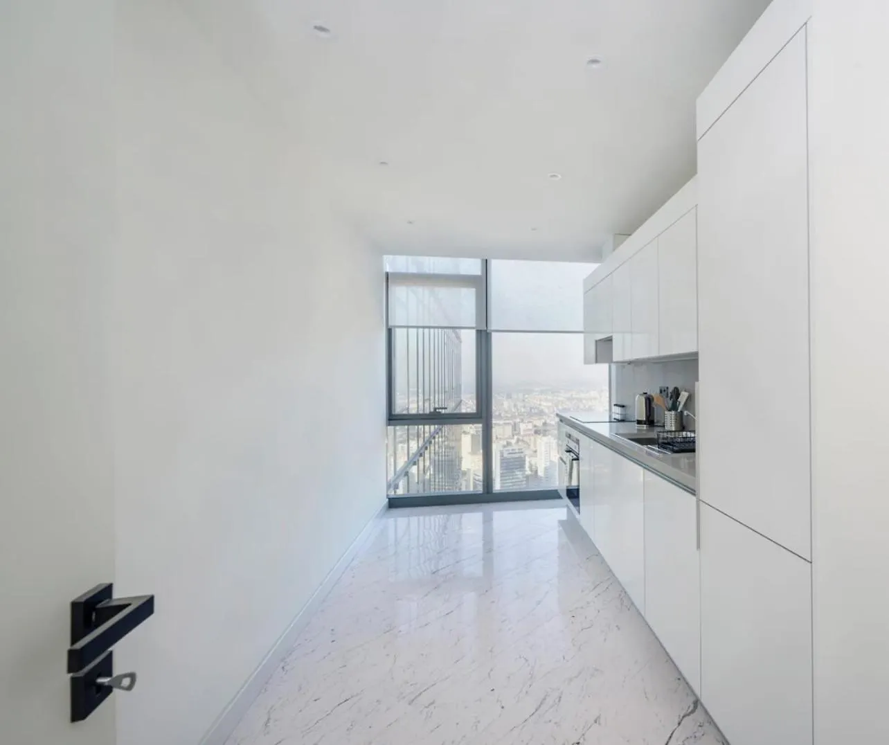 Gorgeous Corner Deluxe 1Bd Condopoolviews! #133 Istanbul 0*,